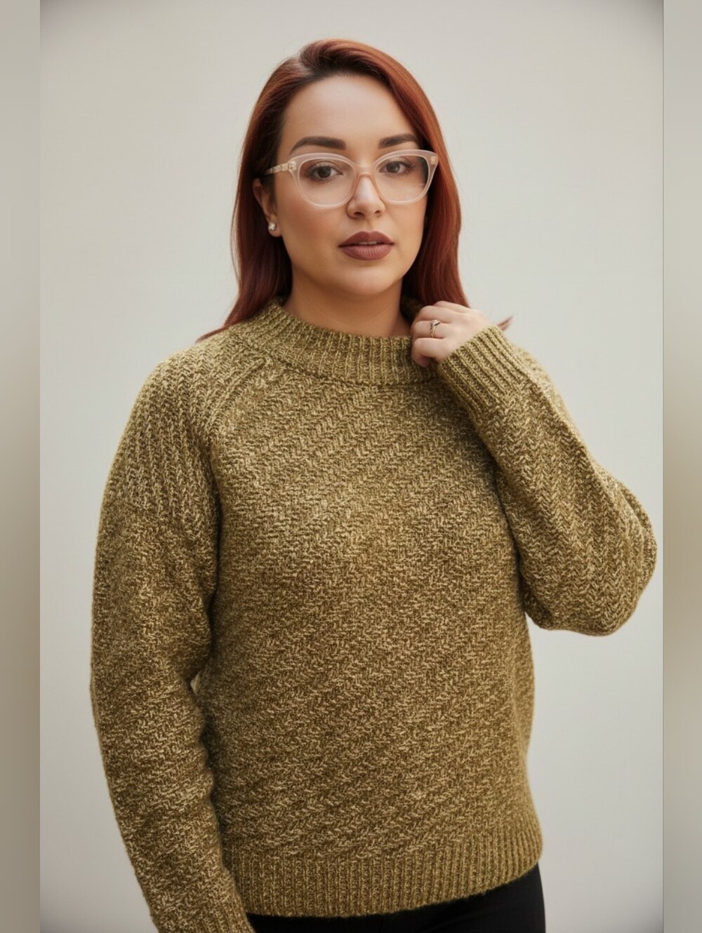 Elegant Crewneck Pullover Sweater